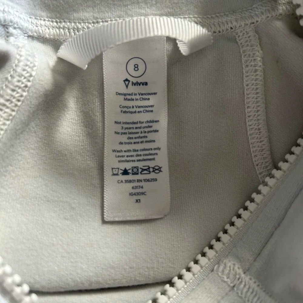 SOLD Ivivva White Jacket for Active Wear - Picture 4 of 5